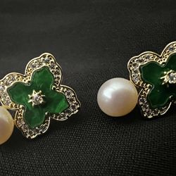 Natural pearls Gold Plated Earrings