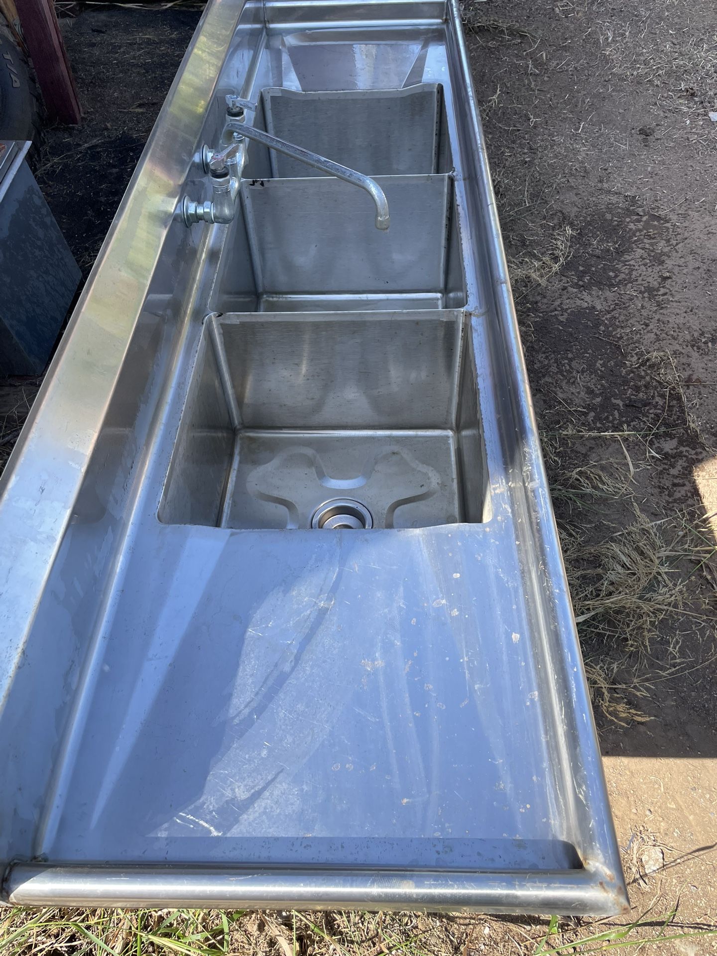 Commercial Sink