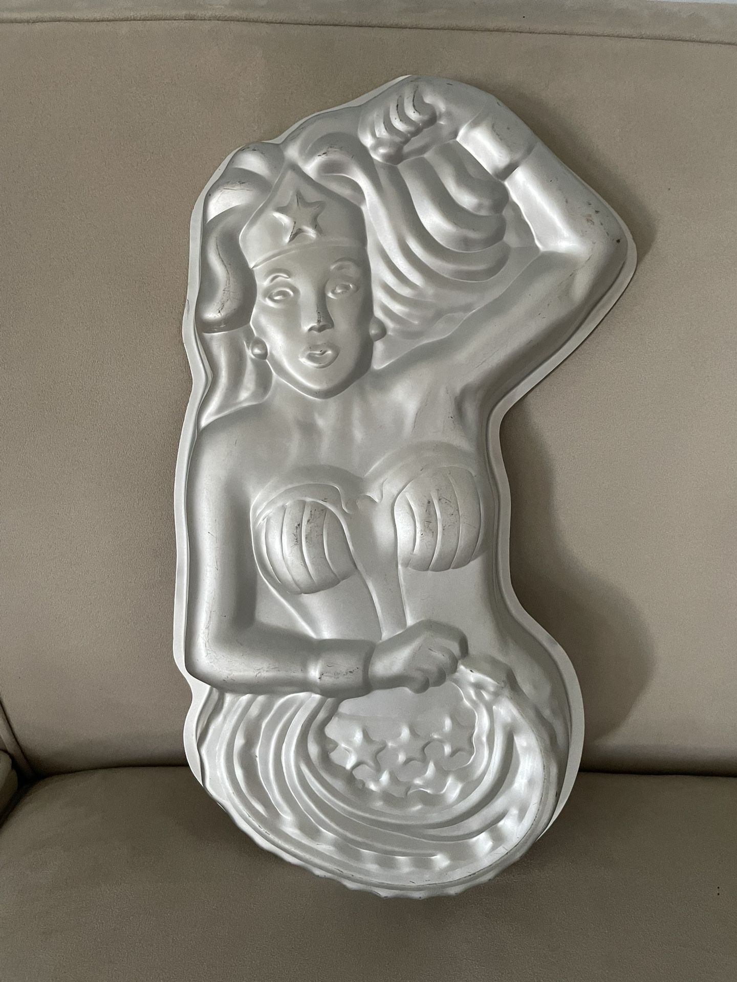 Wonder Woman Cake Pan By Wilton, Vintage From 1978