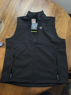 large ariat Vest