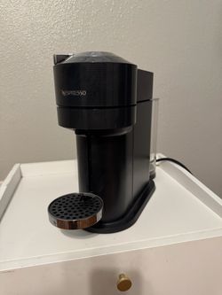 Nespresso Vertuo Next Coffee Machine Black