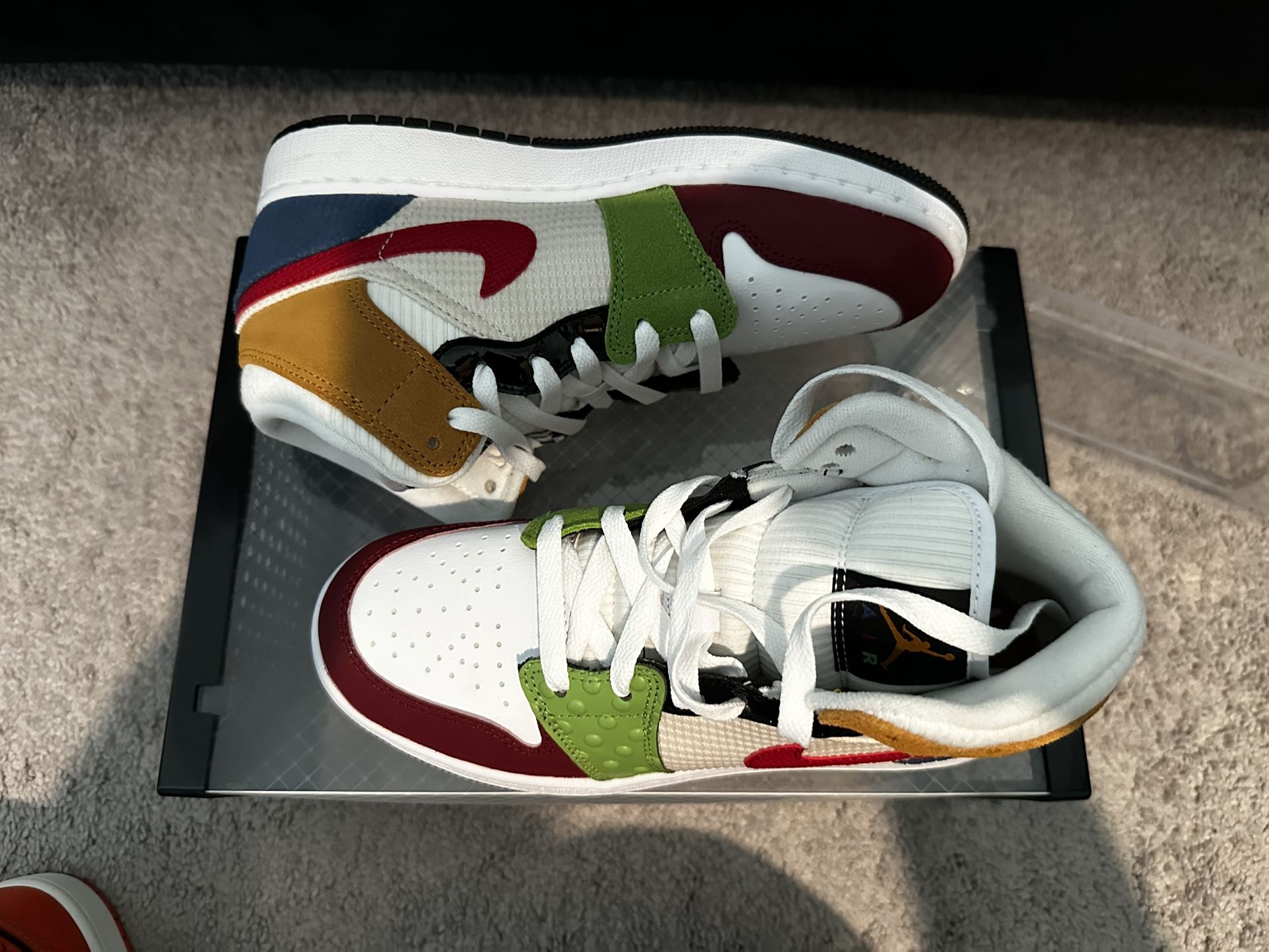 Nike Air Jordan 1