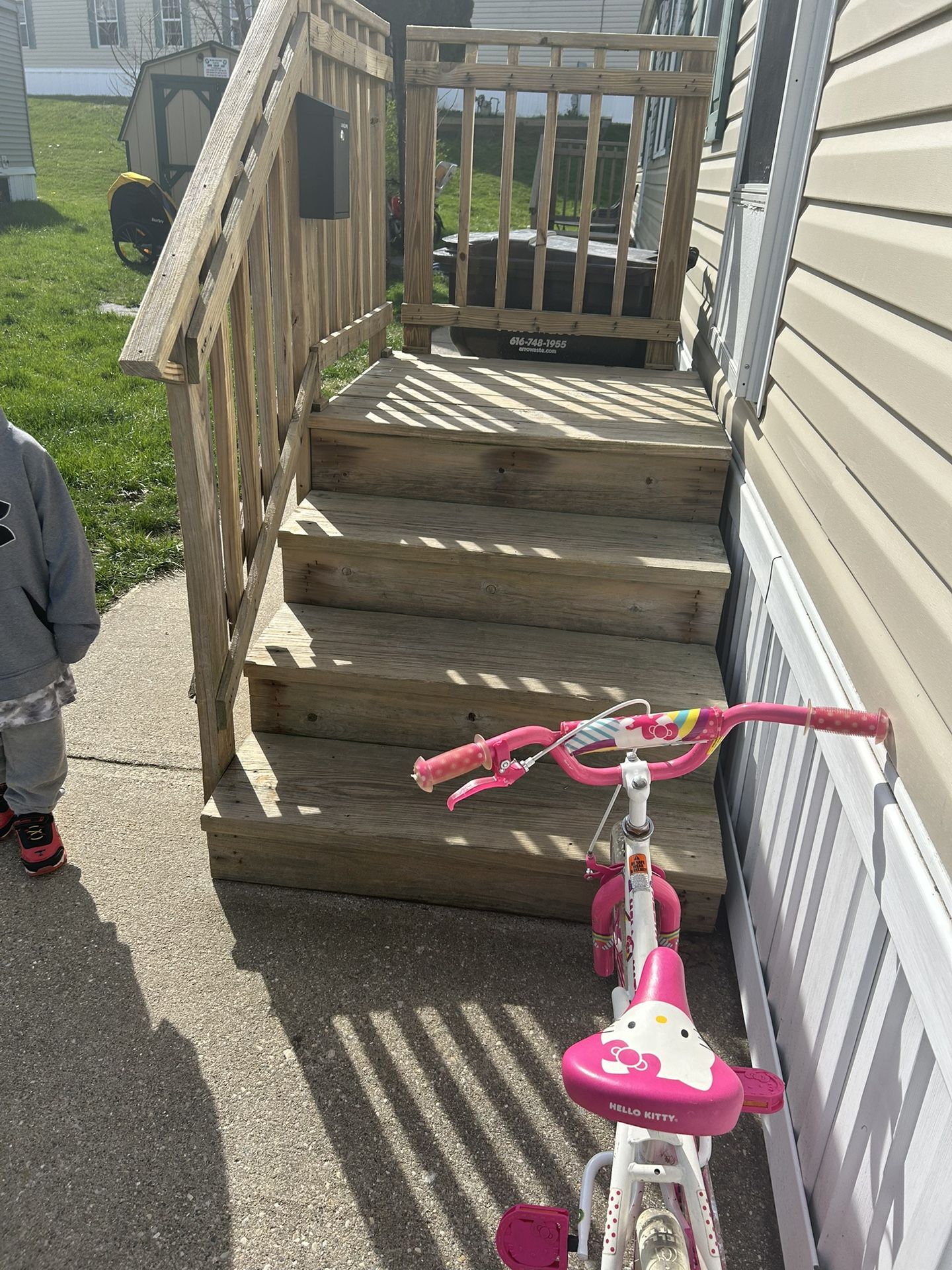 Hello kitty bike