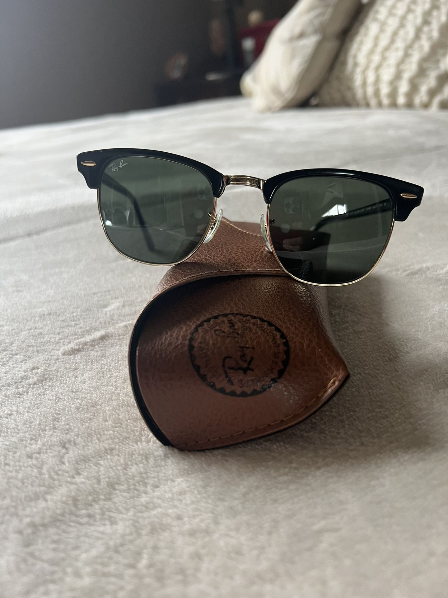 Rayban Sunglasses w Case