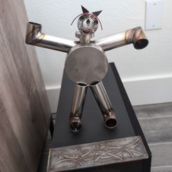 Big beautiful Scrap Metal Art 