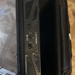 Crown XLI 800 Amplifier
