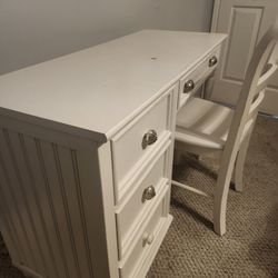 Stanley Furniture Teen Bedroom Set