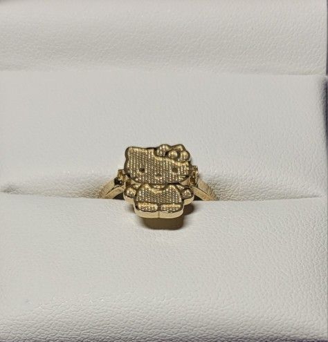 14 K GOLD  RING 