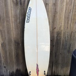 Surfboard - Thruster 6’4”
