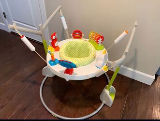 Skip Hop Explore & More Jumpscape Foldaway Jumper