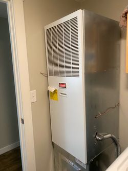 Colman Electric Furnace EBE15A