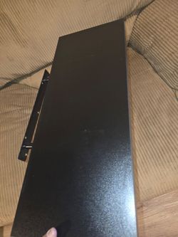 Black Metal Wall-Mount Floating Shelf