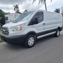 2016, Ford Transit 