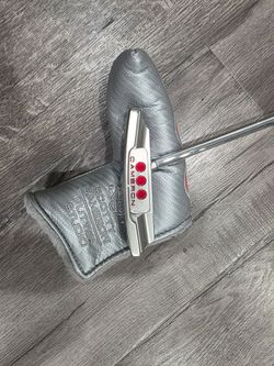 Scotty Cameron Studio Select Newport 2.6 33" Blade Putter. Mint!