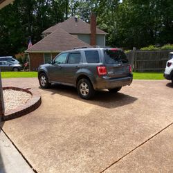 2009 Ford Escape 