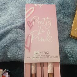 Lola Lip Kit