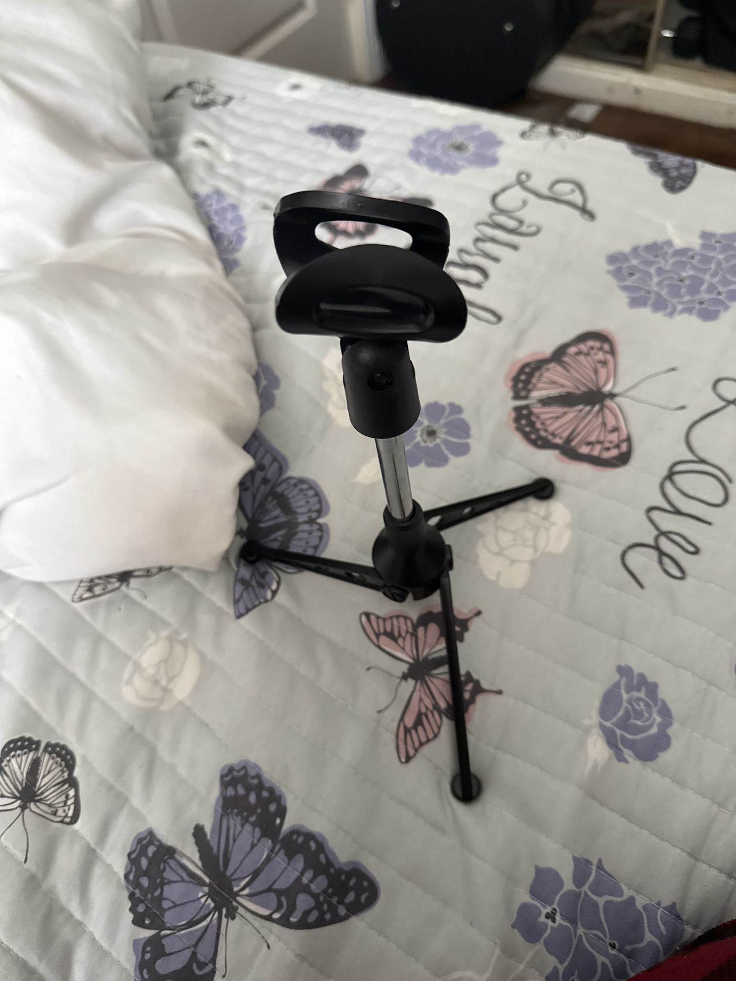 mic stand for sale