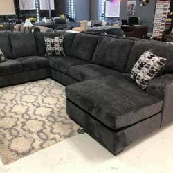 3 Pieces Sectional By Ashley 