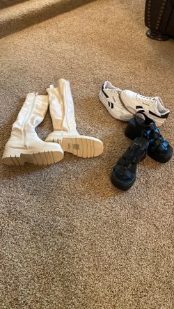 Shoes 30 Each Pair