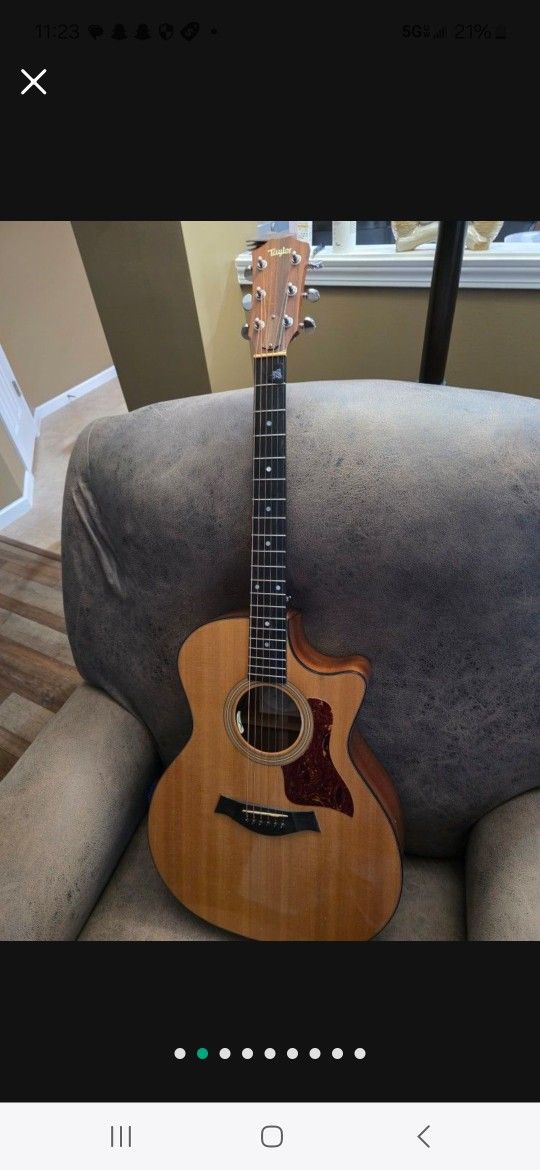 Taylor 314ce Grand Auditorium Acoustic-Electric Guitar (USA Made) w/ Original Taylor Hard Case – Excellent