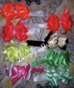 Baby Bows and wipe case