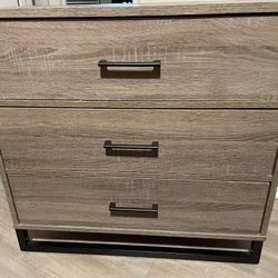 32 Inch Grey Wooden Dresser