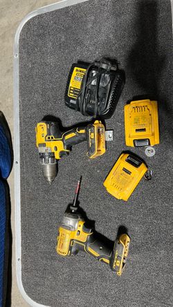 Drill driver combo.