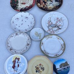 Decoration   Fine Porcelain  Plates