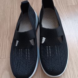 Size 7 Shoes. New. Never Used