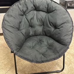 Round Foldable Portable Black Saucer Chair