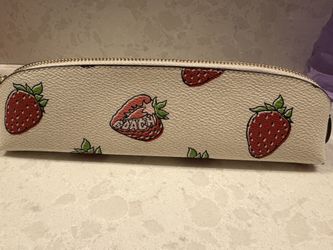 Strawberry Coach Pencil case