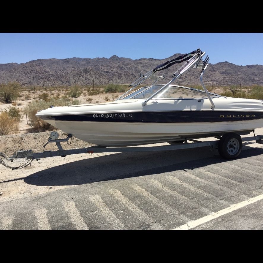 Second Owner 1999 21ft Bayliner Low Hours second owner