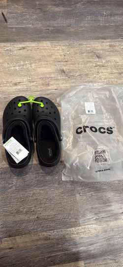 Black Winter crocs