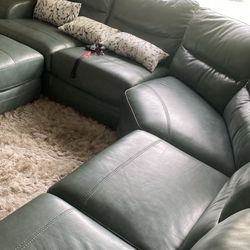 Green Ethen Allen Couch 