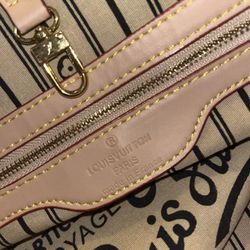 Louis Vuitton Tote bag 
