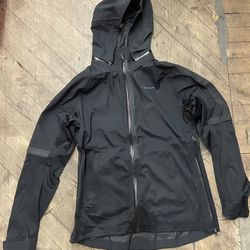 Black Nike Aeroshield Waterproof Windbreaker Jacket- NEW W/ TAGS (SIZE SMALL)
