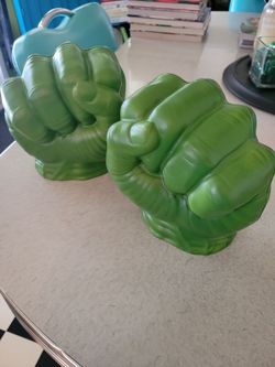 Hulk Smash Hands