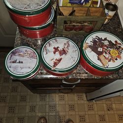 Round Tins 3 Peice Set 