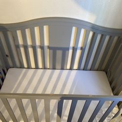 Baby Crib 