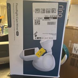 RING FLOODLIGHT CAM WIRED PRO