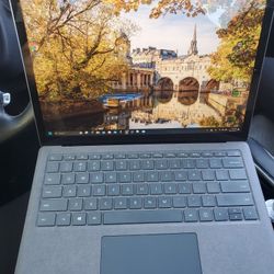 Microsoft Surface 4