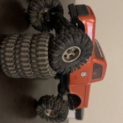 Redcat Crawler With Upgraded Rims And Tires 