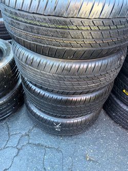 4 tires 265-55-19 Dunlop good condition $250 all four mounted and balanced