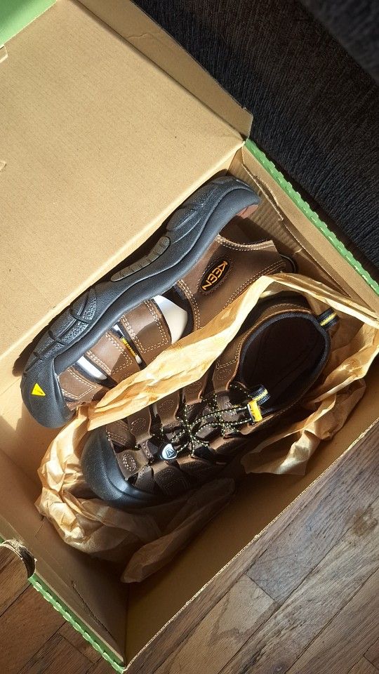 Keen Hiking Outdoors Activewear Shoe