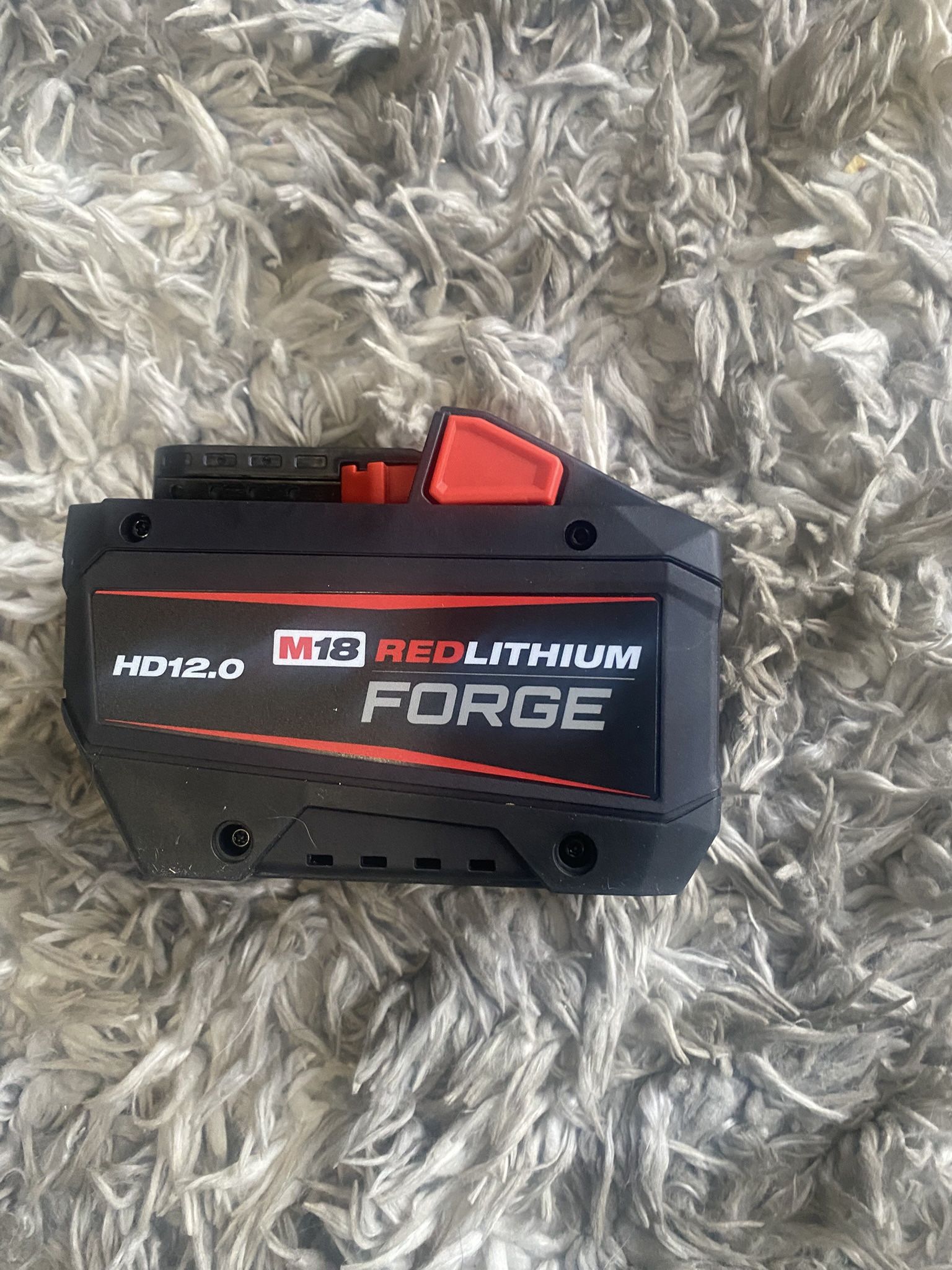 M18 w18V Lithium-Ion REDLITHIUM FORGE HD 12.0