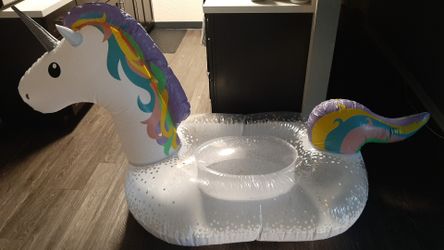 Unicornio inflable