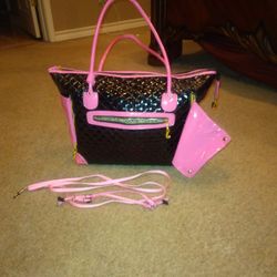 Small Dog Carrier Bag With Leash, Collar And Harness