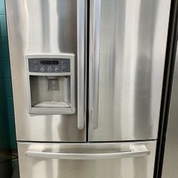 Stainless Steel Kenmore French Door Refrigerator 33" Wide