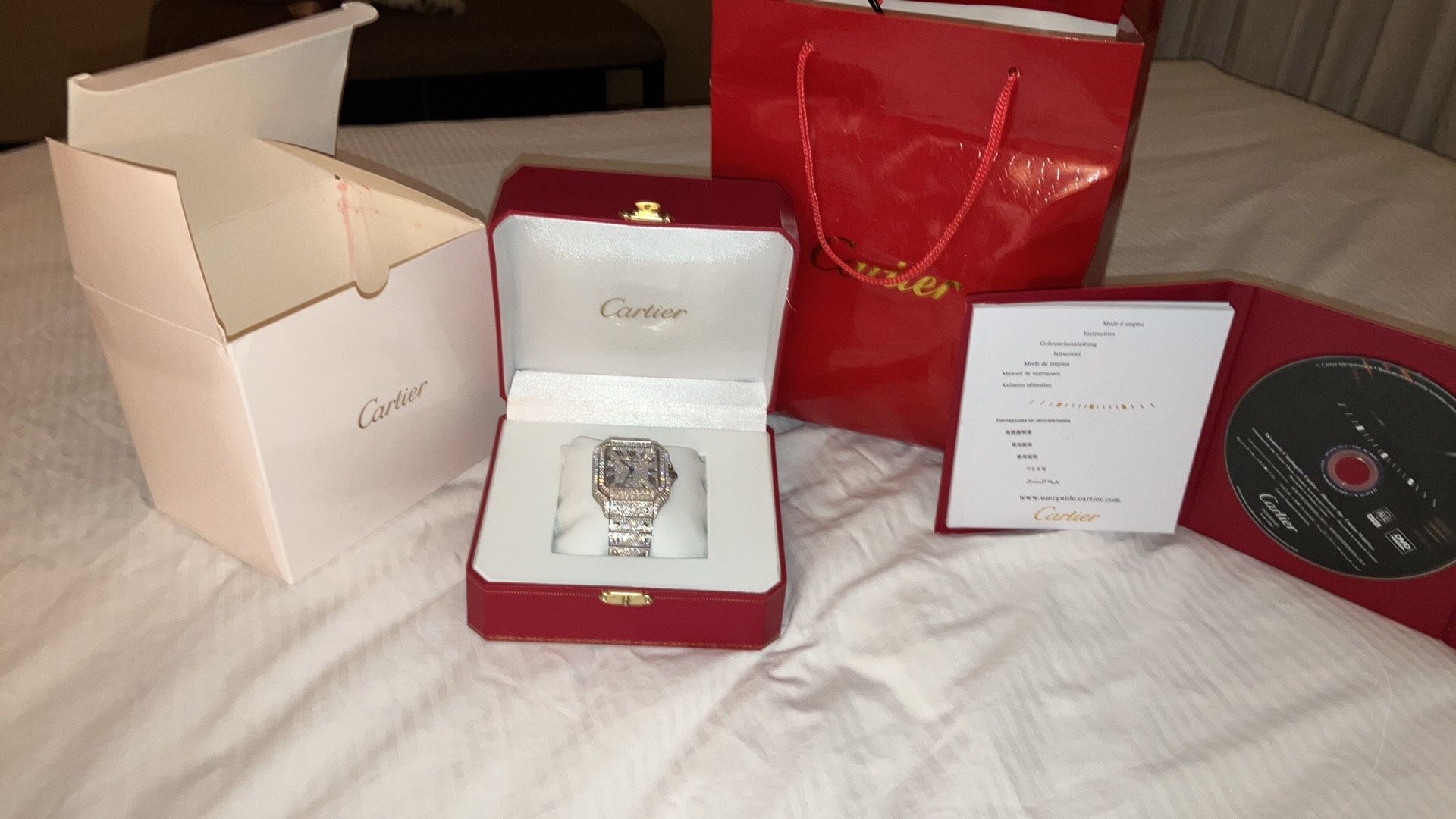 VVS1 Men’s Luxury Cartier Watch W/Papers And Box🔥