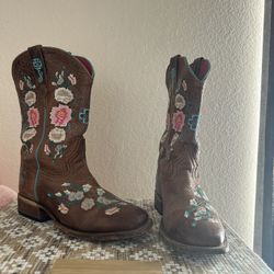 Girl Boots Size 3